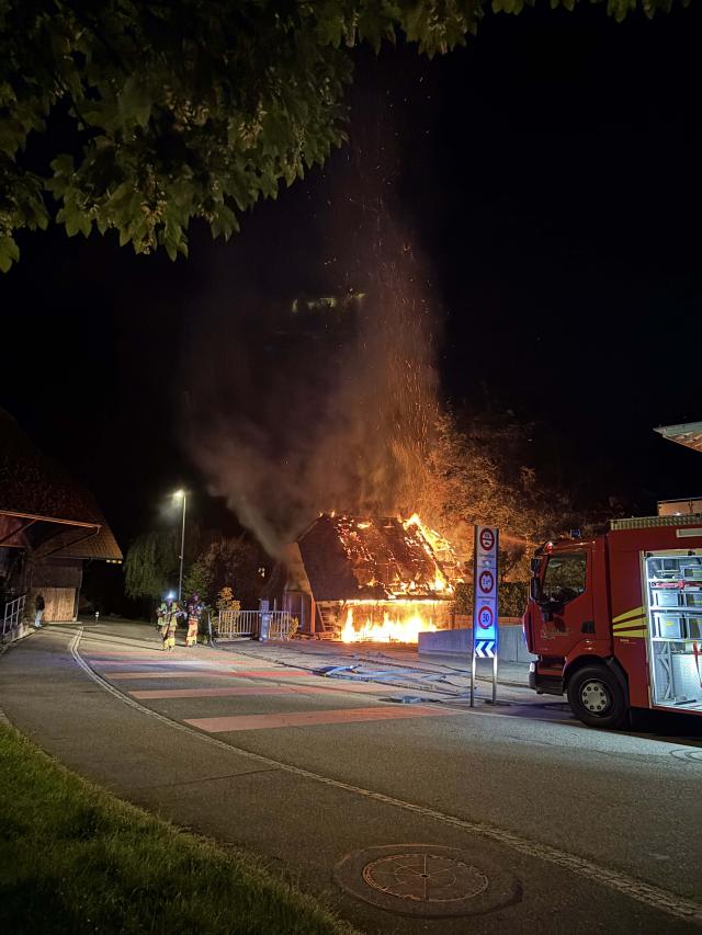 Brand in Utzenstorf: Zwei Feuerfälle vermutlich.Brandstiftung im Fokus