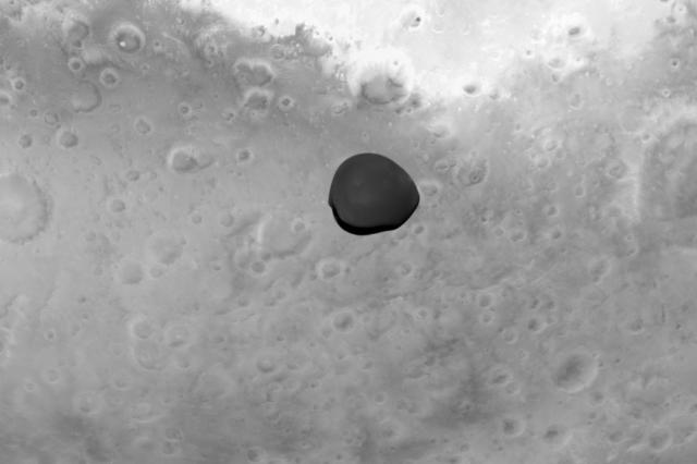 Asteroideneinschlag formte das Aussehen des Marsmonds Deimos