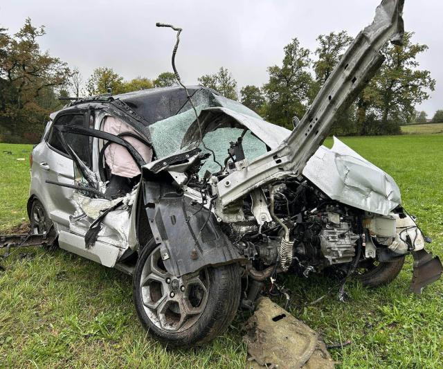 Autofahrer bei Verkehrsunfall in Auboranges verletzt
