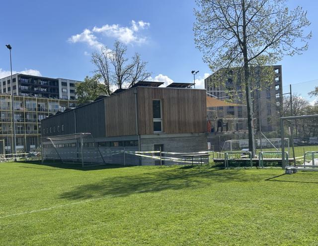 Sportplatz Steigerhubel: Garderoben-Erweiterung abgeschlossen