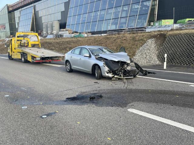 Mehrere Unfälle auf der Autobahn A12 zwischen Vaulruz und Bulle