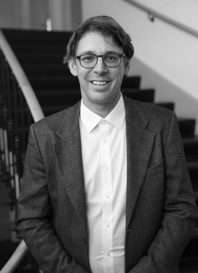 Uni Bern lädt zu Diskussion über KI und Arbeitsmarkt ein